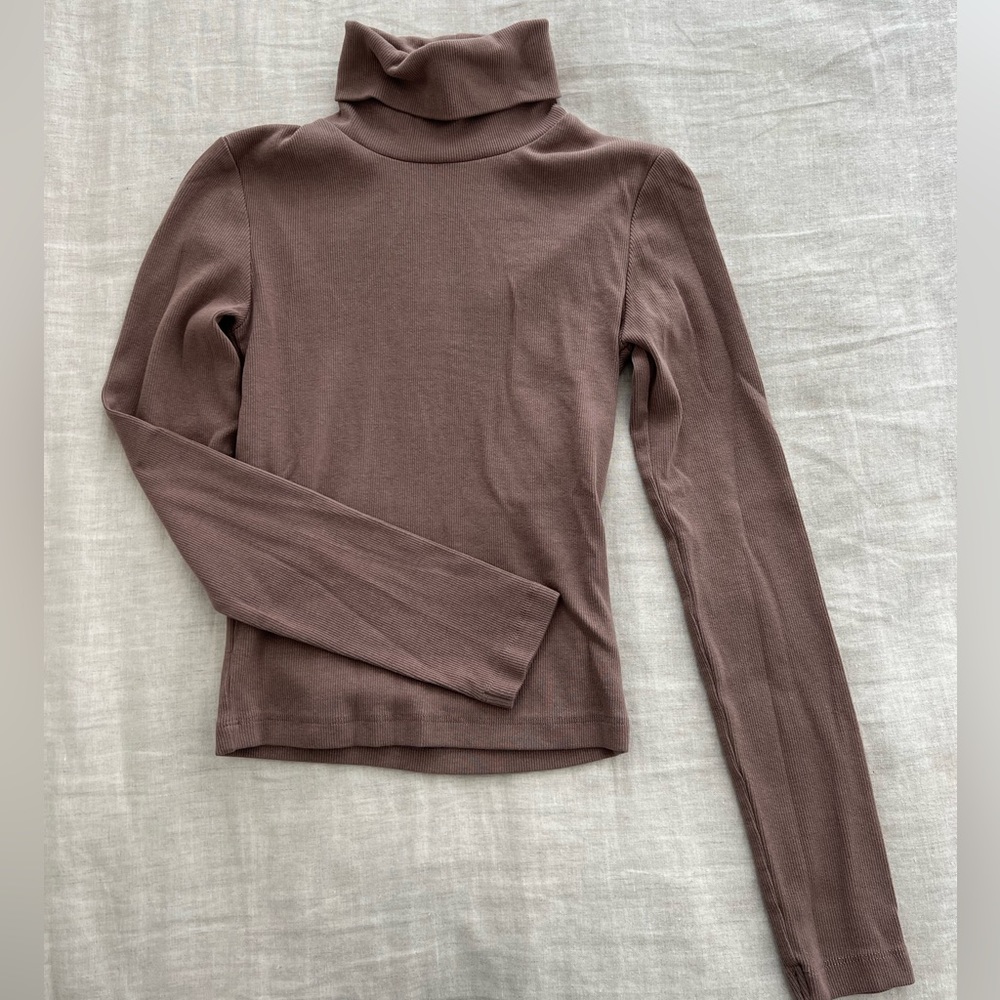 ZARA, light brown turtle neck, size S